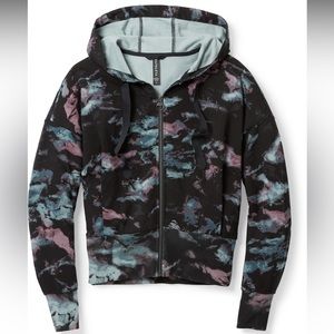 Athleta Women’s Balance Full-Zip Sweatshirt in Xsmall in Printed Marine Black